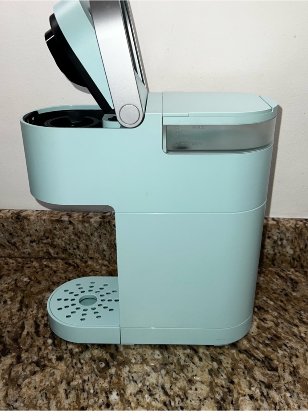 Keurig K-Mini Single Serve Coffee Maker, Oasis Color (Aqua Blue), Preowned - Picture 3 of 8